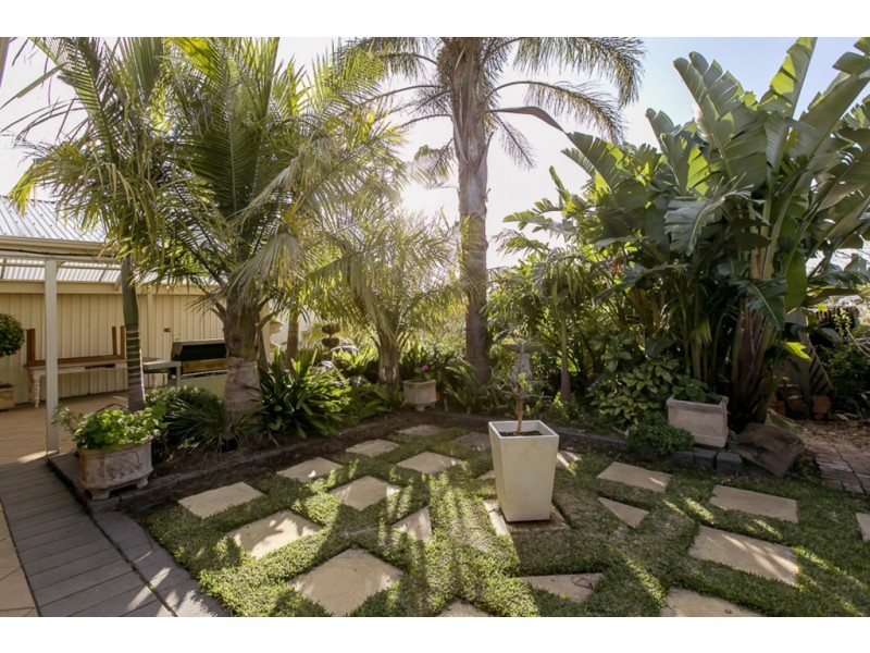 9 Dom Street, Mclaren Flat SA 5171