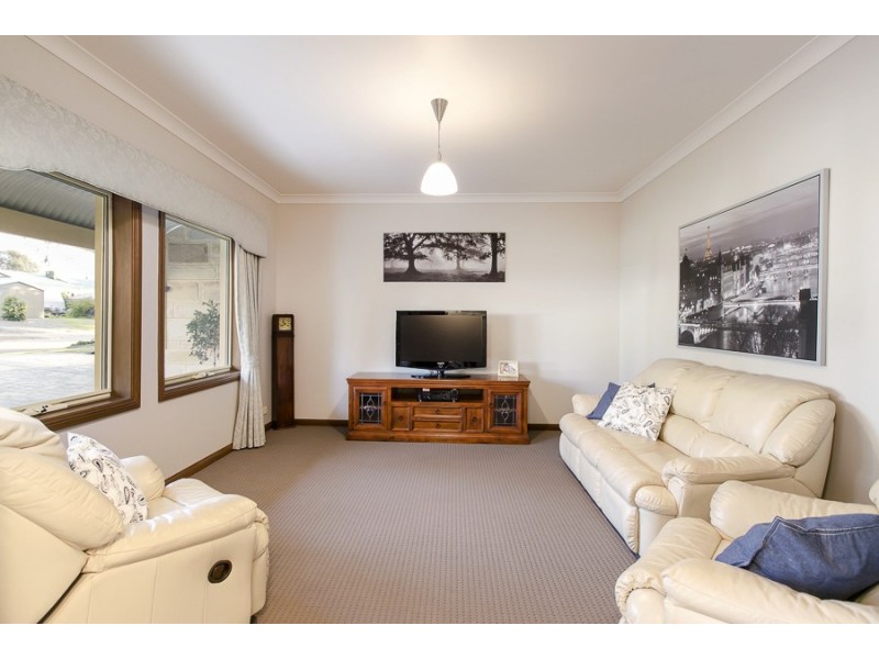 7 Dom Street, Mclaren Flat SA 5171