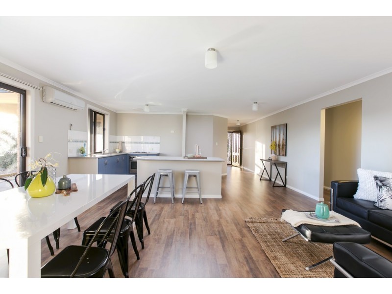 8 Light Place, Mount Compass SA 5210