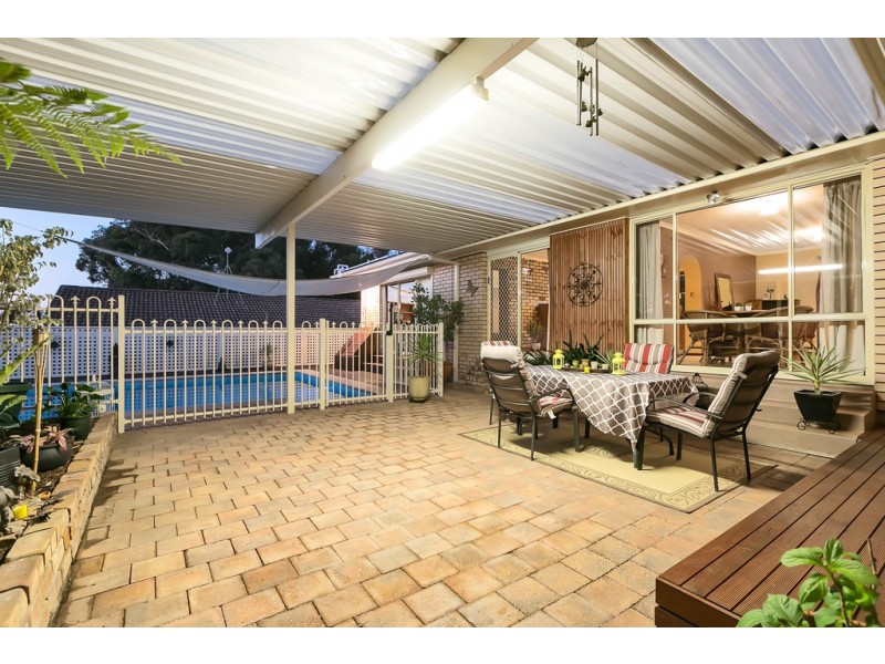 70 Skyline Drive, Flagstaff Hill SA 5159