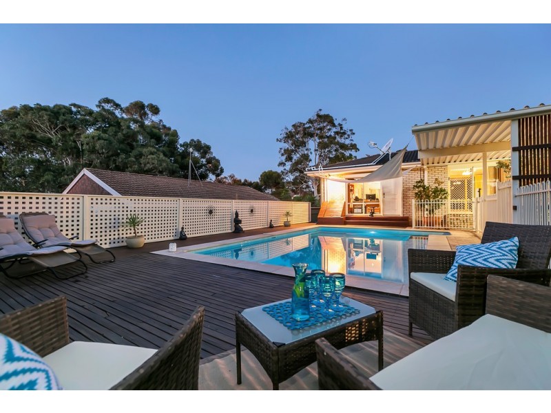 70 Skyline Drive, Flagstaff Hill SA 5159