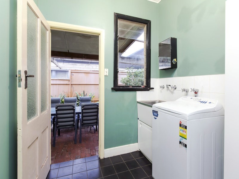 20 Deemster Avenue, Christies Beach SA 5165