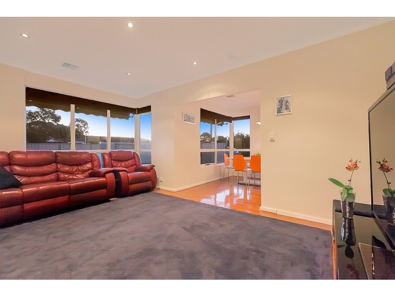 15 Mary Street, Mitchell Park SA 5043