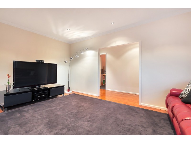 15 Mary Street, Mitchell Park SA 5043