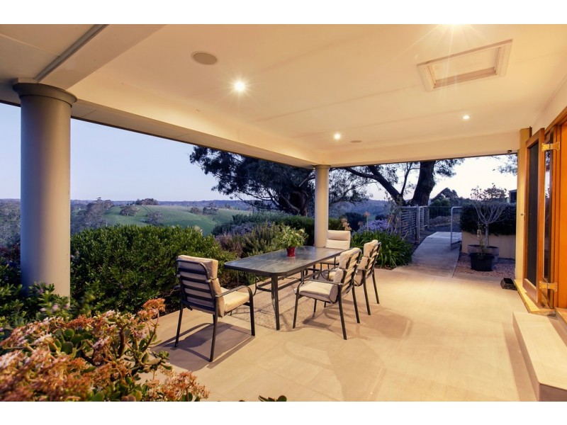 17 Cut Hill Road, Kangarilla SA 5157