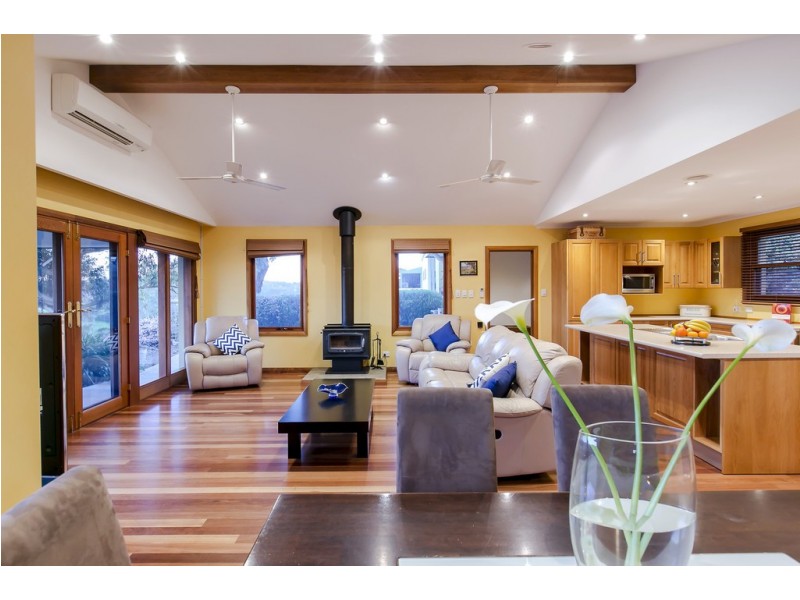 17 Cut Hill Road, Kangarilla SA 5157