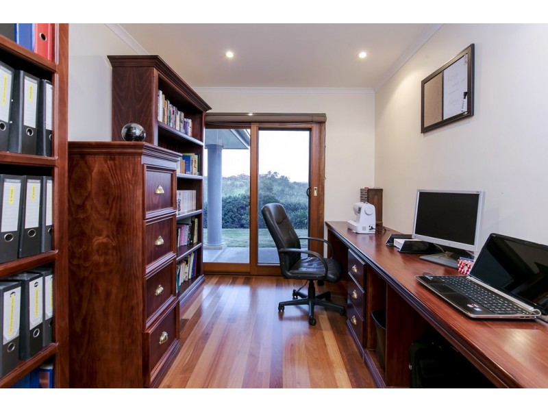 17 Cut Hill Road, Kangarilla SA 5157