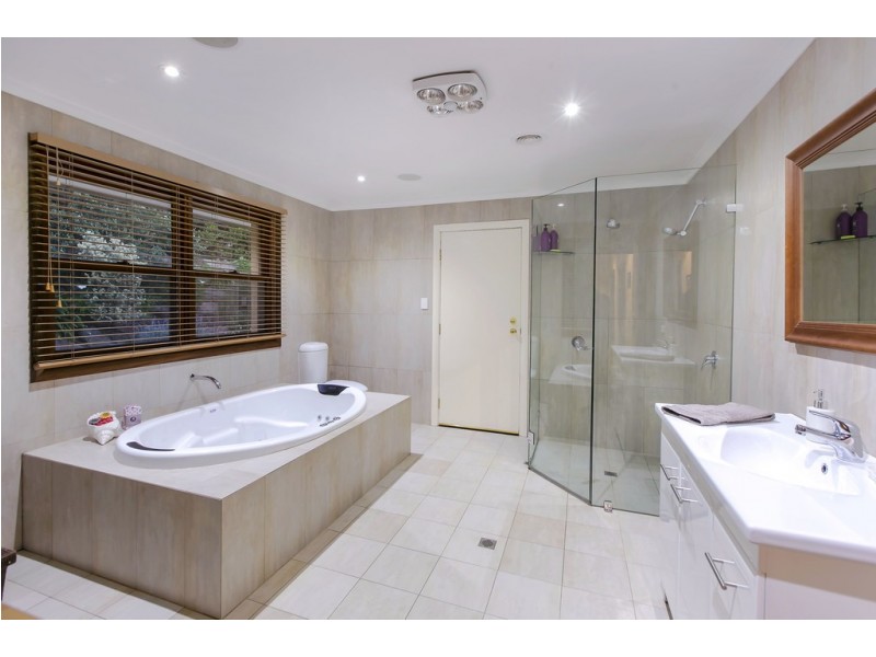 17 Cut Hill Road, Kangarilla SA 5157