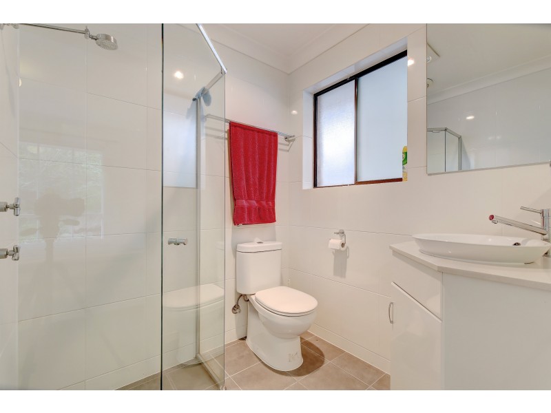 1 Columbia Court, Hallett Cove SA 5158