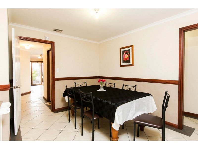 28 Worthing Drive, Sheidow Park SA 5158