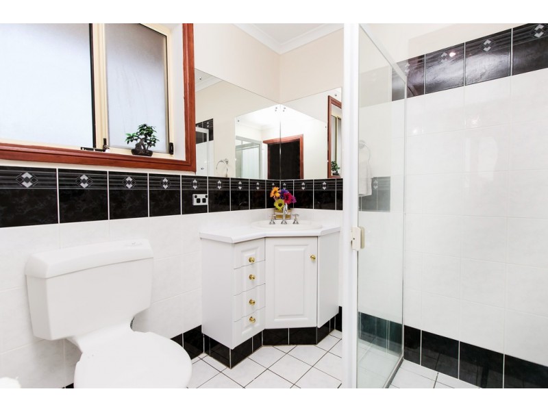 28 Worthing Drive, Sheidow Park SA 5158