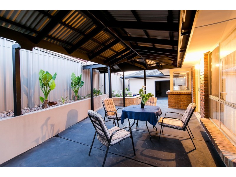 28 Worthing Drive, Sheidow Park SA 5158