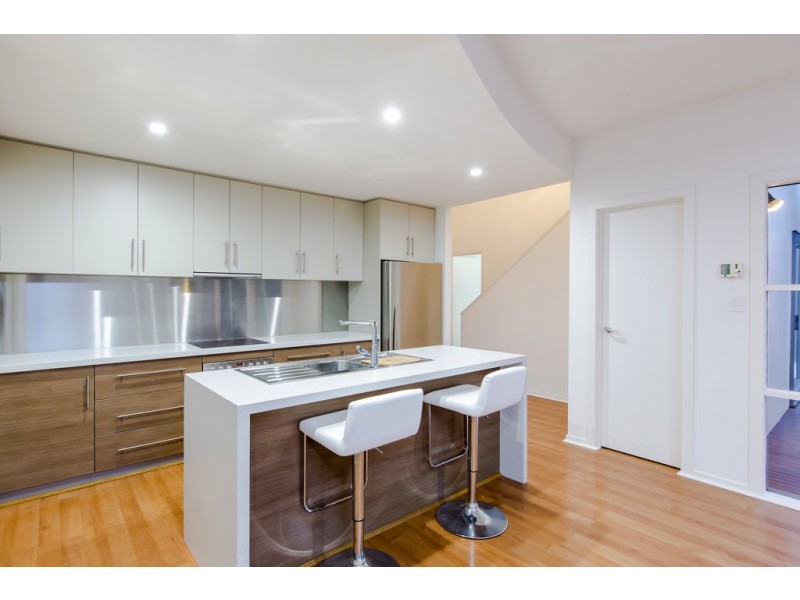 5 Brookside Crescent, Seaford Rise SA 5169