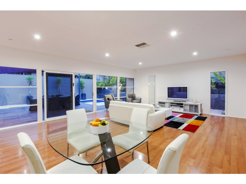 5 Brookside Crescent, Seaford Rise SA 5169