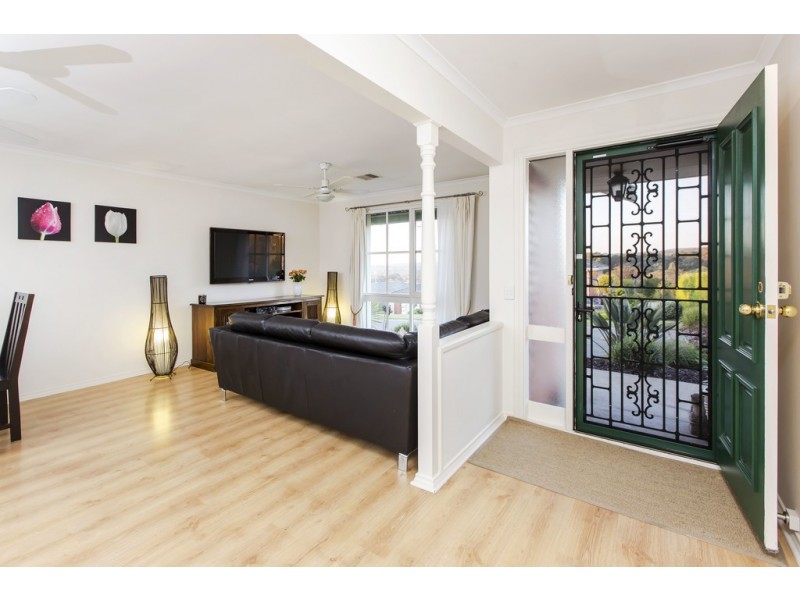 22 Gleneagles Road, Aberfoyle Park SA 5159