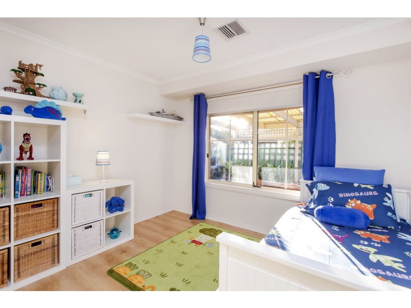 22 Gleneagles Road, Aberfoyle Park SA 5159