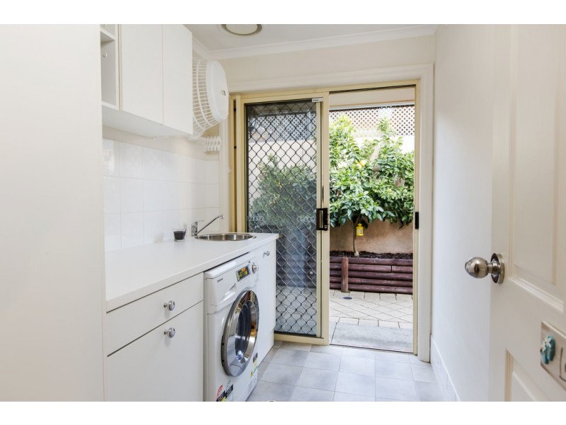 22 Gleneagles Road, Aberfoyle Park SA 5159