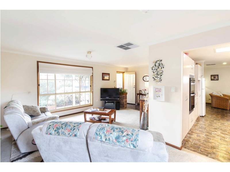 3 Watcombe Street, Moana SA 5169
