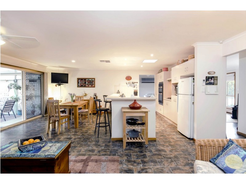 3 Watcombe Street, Moana SA 5169