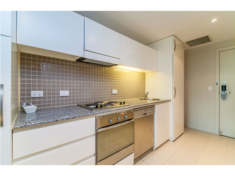 431/16 Holdfast Promanade, Glenelg SA 5045