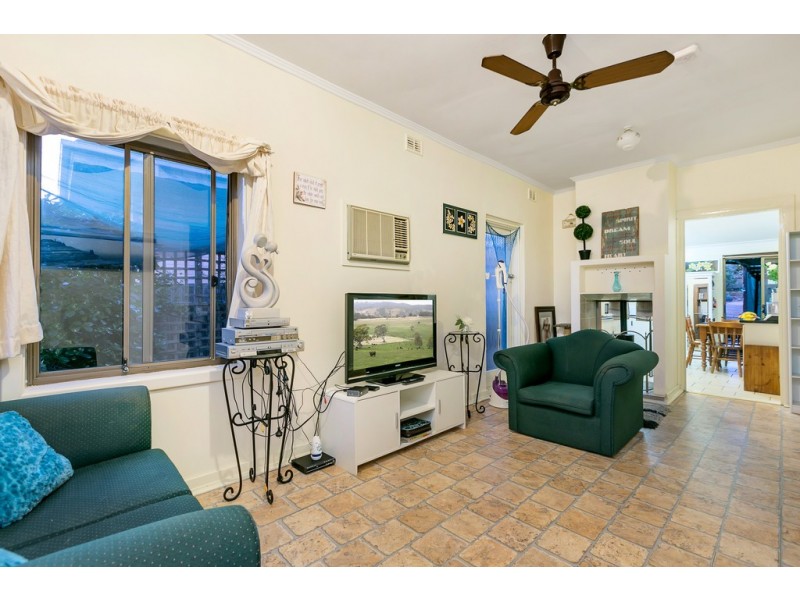35 Maturin Avenue, Christies Beach SA 5165