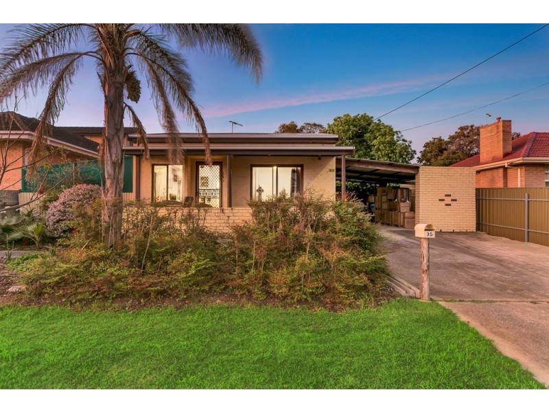 35 Maturin Avenue, Christies Beach SA 5165