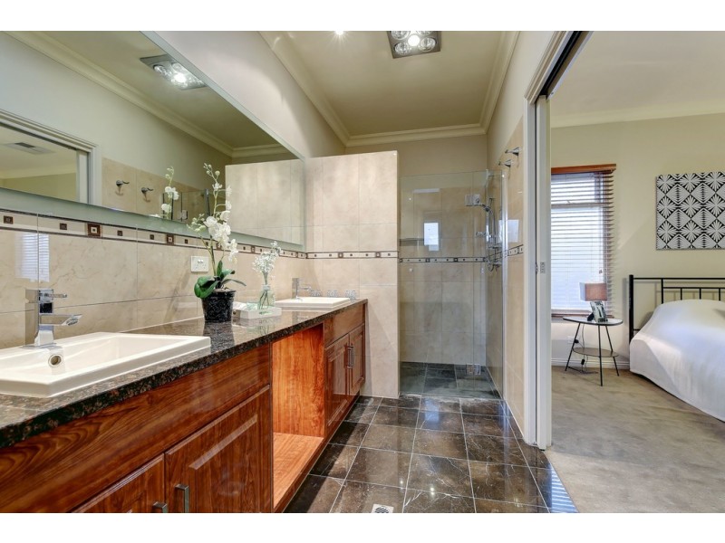 41 Dalkeith Avenue, Dover Gardens SA 5048