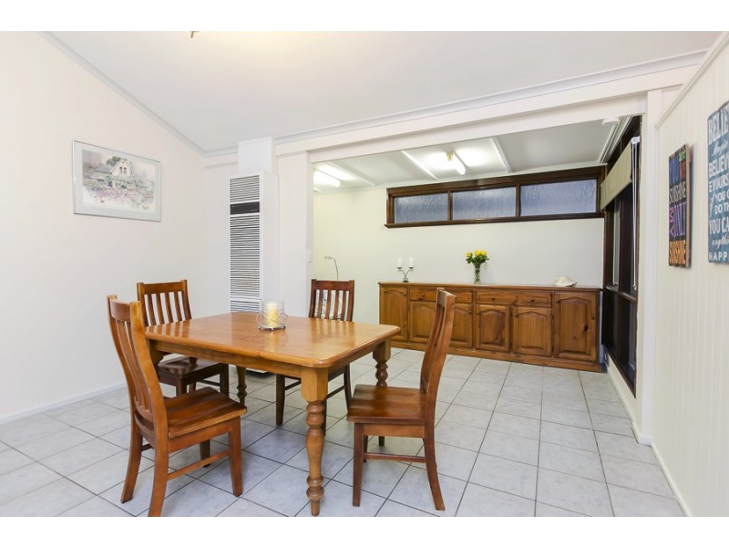 17 Riordan Street, Morphett Vale SA 5162