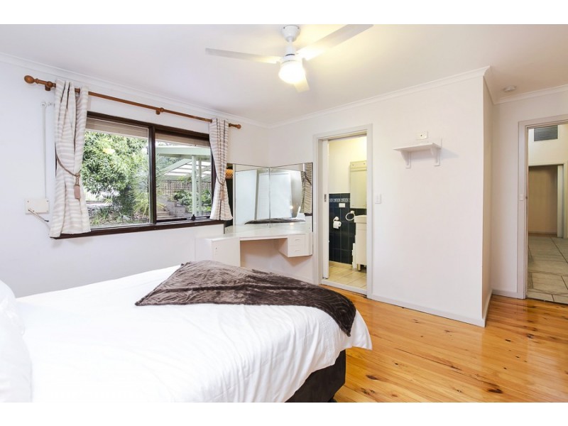 17 Riordan Street, Morphett Vale SA 5162