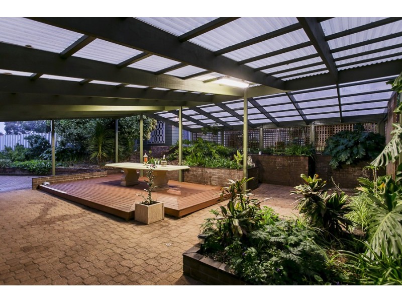 17 Riordan Street, Morphett Vale SA 5162