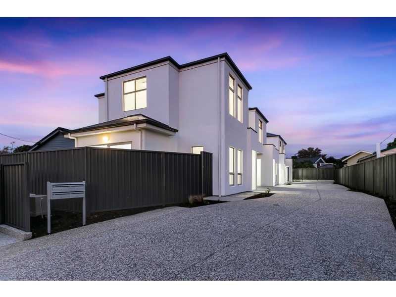 1 / 17 Pearce Street, Christies Beach SA 5165