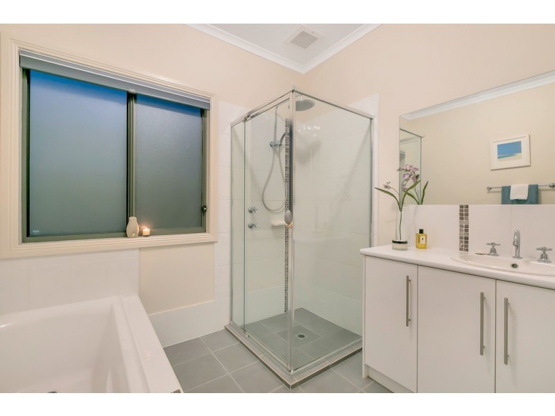 6 Lichen Walk, Aldinga Beach SA 5173