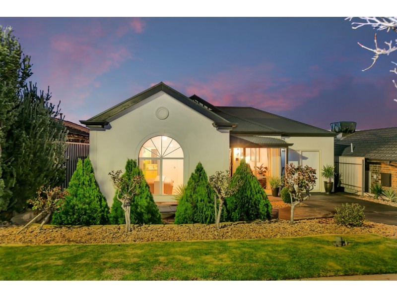 9 Middle Gully Avenue, Sheidow Park SA 5158