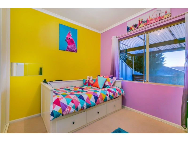 9 Middle Gully Avenue, Sheidow Park SA 5158