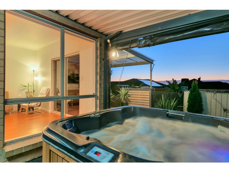 9 Middle Gully Avenue, Sheidow Park SA 5158