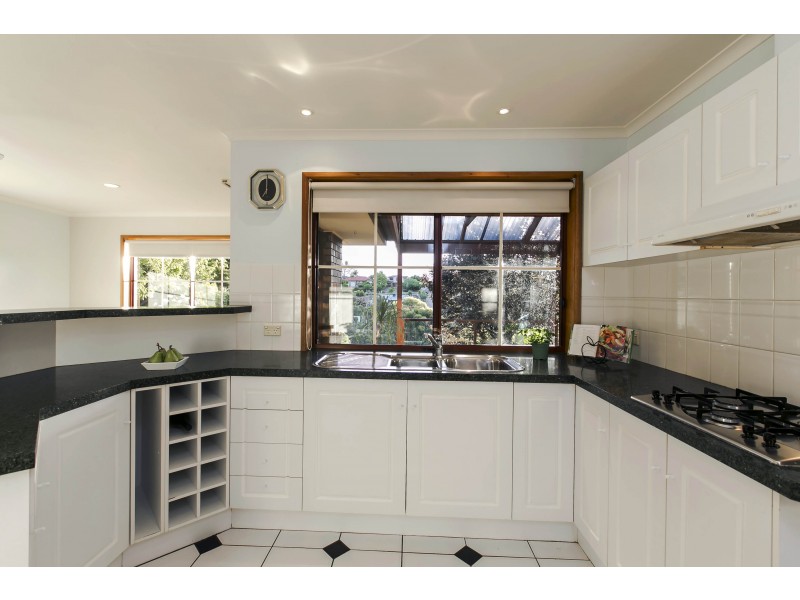 53 Glendale Avenue, Flagstaff Hill SA 5159