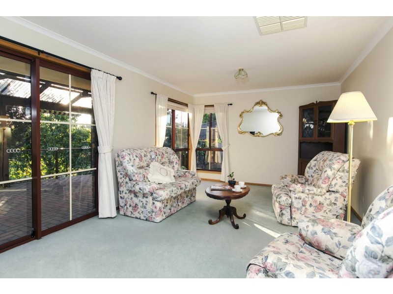 53 Glendale Avenue, Flagstaff Hill SA 5159