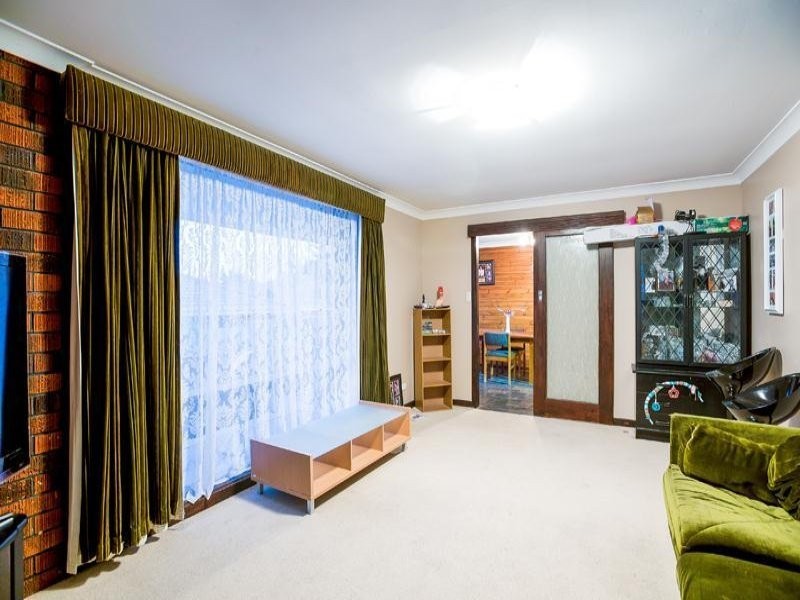 32 Bathurst Avenue, Moana SA 5169