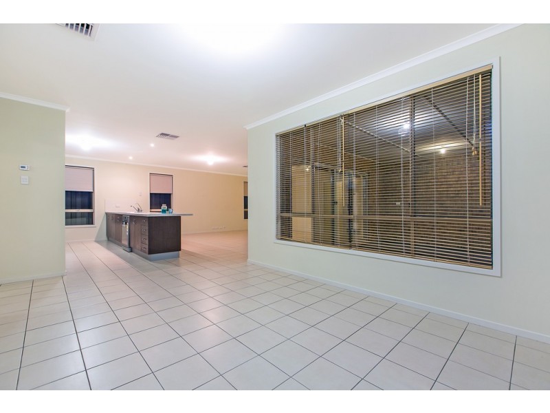 673 Grand Boulevard, Seaford Meadows SA 5169