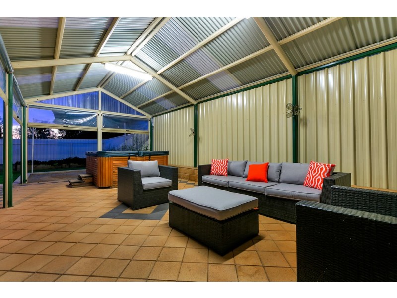 13 Brendan Street, Christie Downs SA 5164