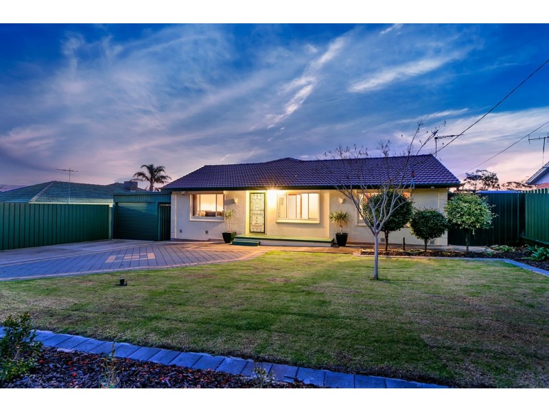 13 Brendan Street, Christie Downs SA 5164