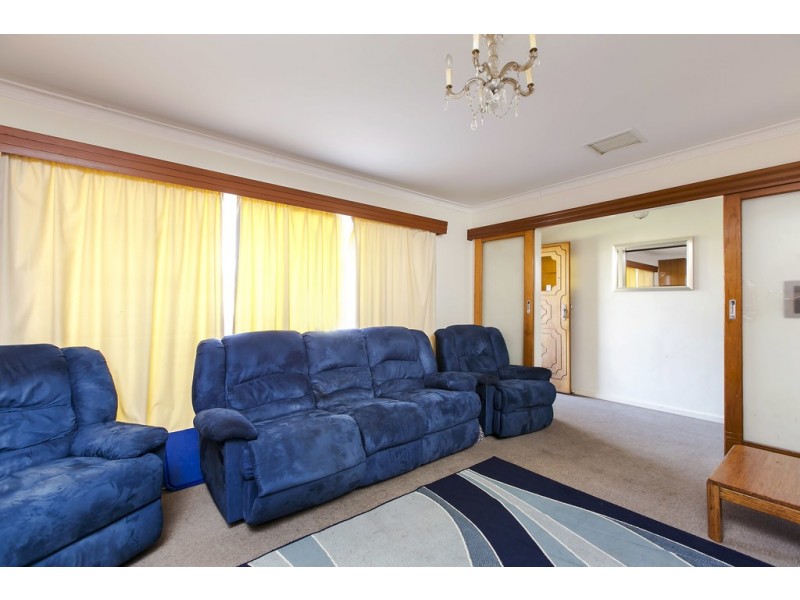 12 McKay Avenue, Christies Beach SA 5165