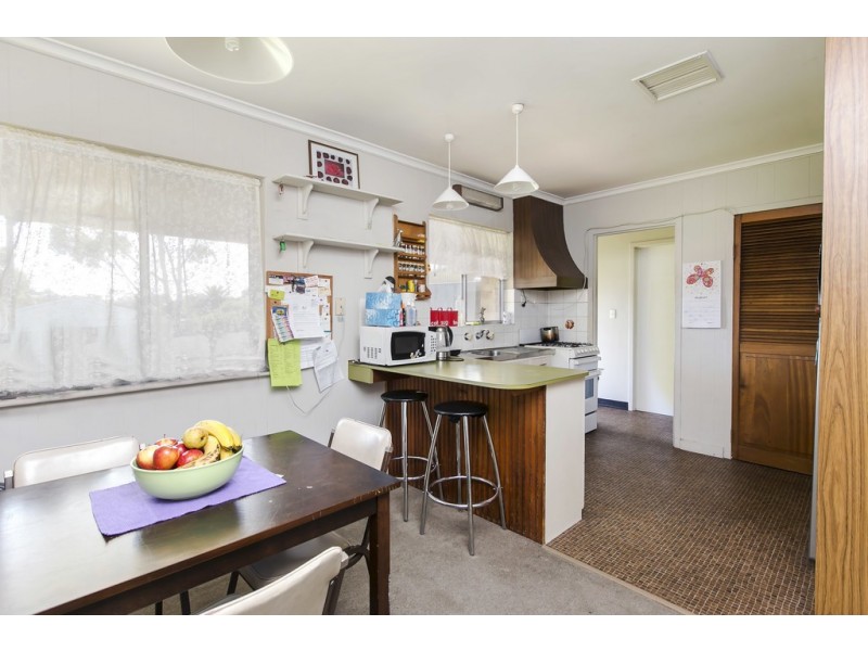 12 McKay Avenue, Christies Beach SA 5165