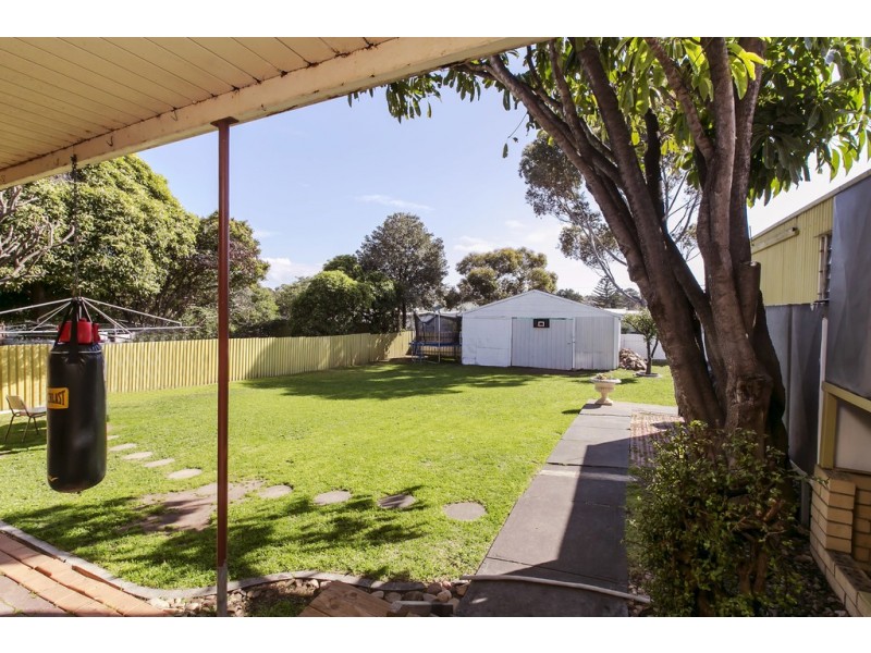 12 McKay Avenue, Christies Beach SA 5165