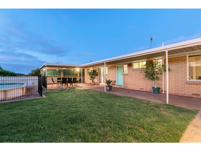 23 Camille Street, Hallett Cove SA 5158