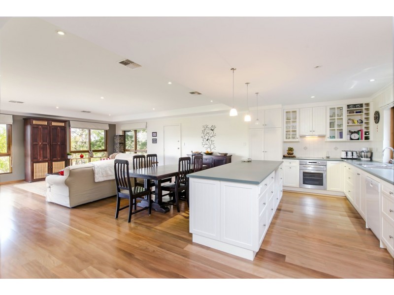 93 Star And Arrow Road, Cherry Gardens SA 5157