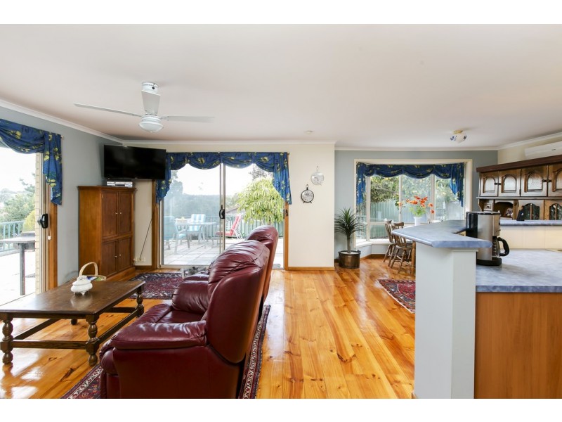 4 Reserve Parade, Morphett Vale SA 5162