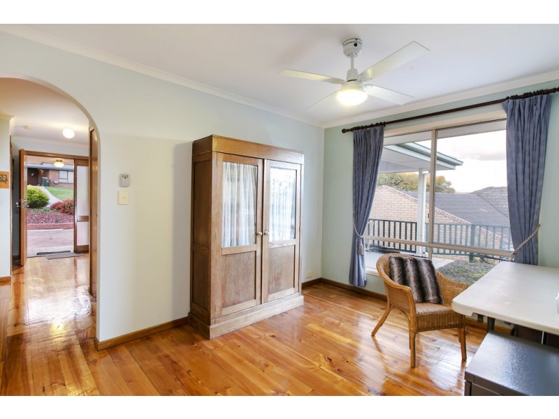 4 Reserve Parade, Morphett Vale SA 5162