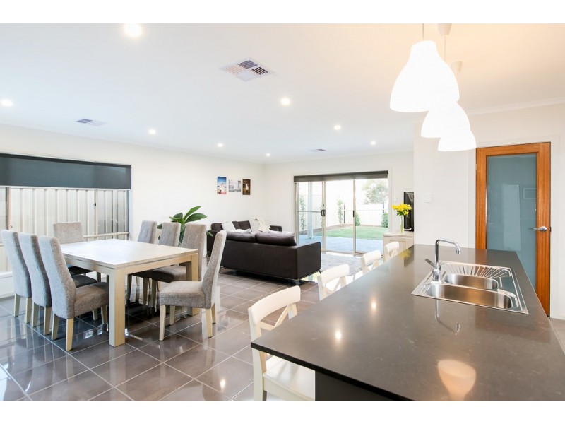 3 Simcoe Avenue, Seaford Meadows SA 5169
