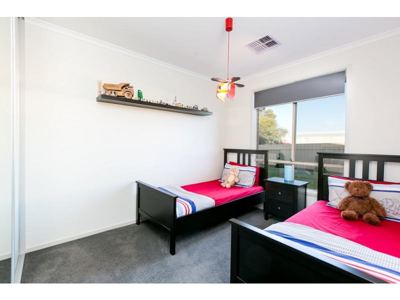 3 Simcoe Avenue, Seaford Meadows SA 5169